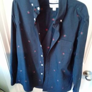 Navy Good Threads Size M Button Down with Roses